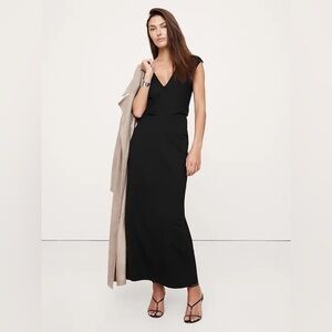 NWT! Banana Republic Black Lightweight Ponte Bias-Cut Maxi Dress - Multiple 📞👜